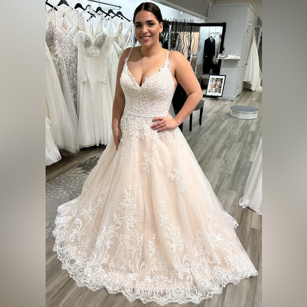 Maggie Sottero • Couture Wallis Ivory Gown